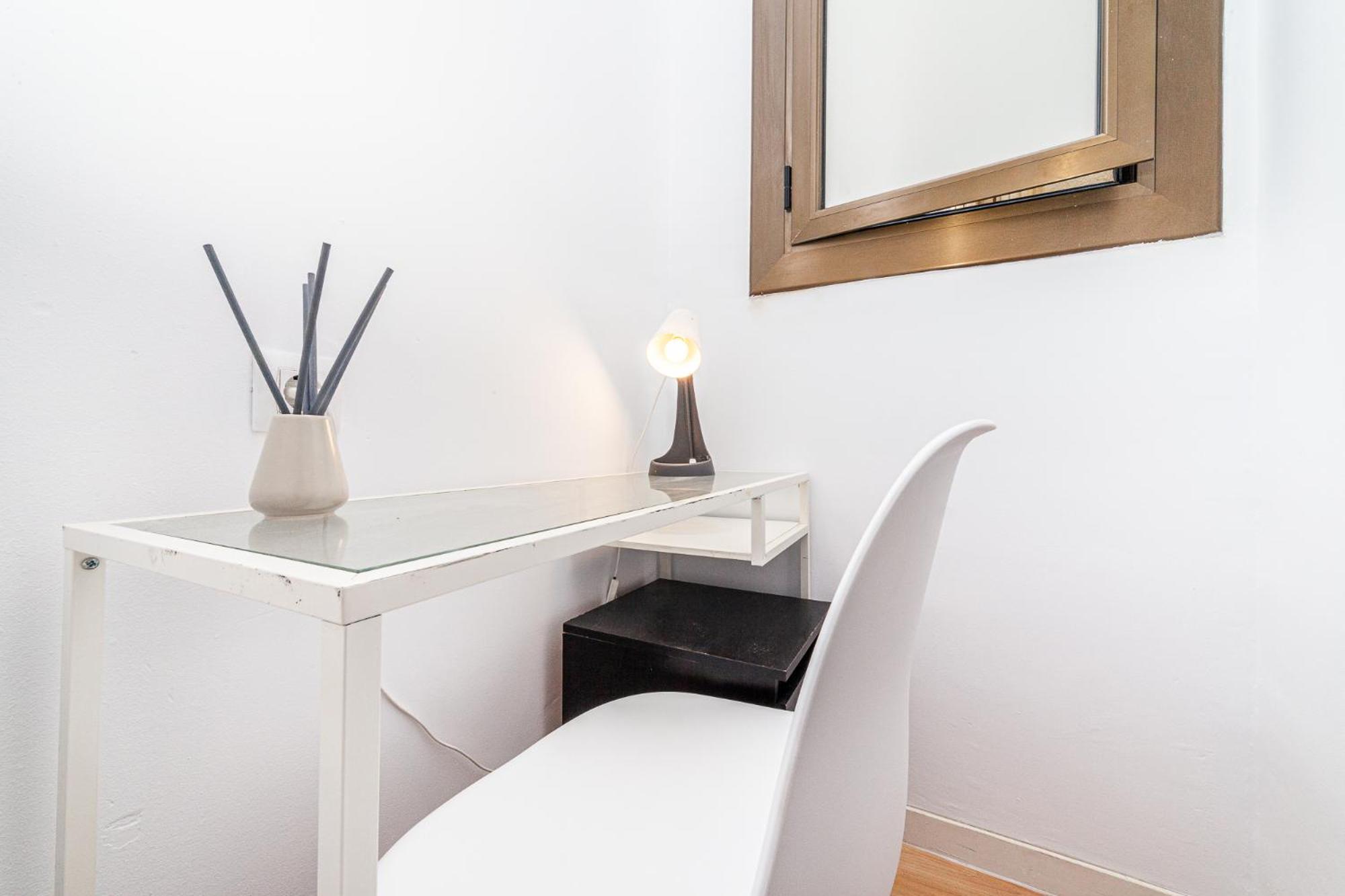 Balmes Private Rooms Барселона Екстериор снимка